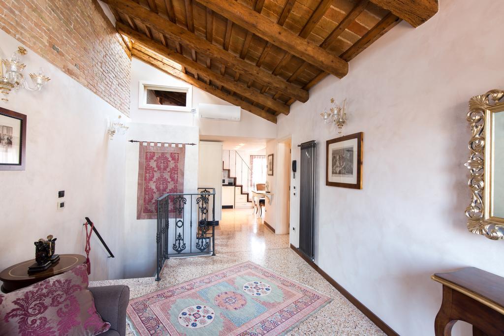 Ca Manzoni With Terrace Appartement